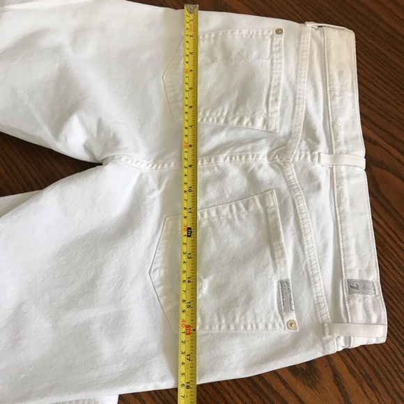 7 For All Mankind cropped boot white jeans - Picture 9 of 9